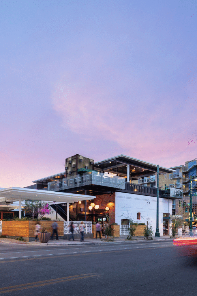 Playground Bar & Lounge