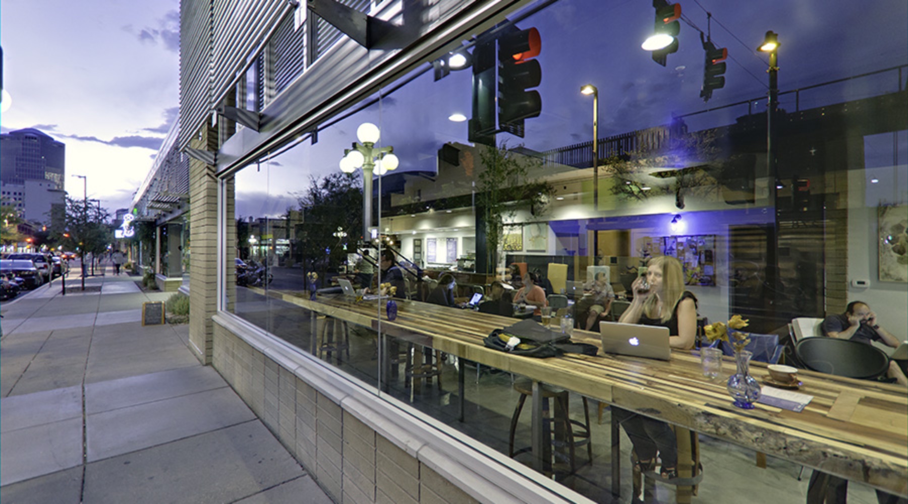 Sparkroot Coffee Bar & Fare